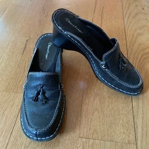 Baretraps leather loafer slides - size 7